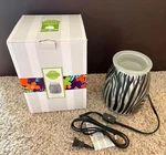 Scentsy Zebra Safari Wax Warmer Full Size New Box Retired Animal Print. Fixed Price $27.99.