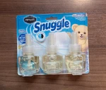 New Snuggle Renuzit Linen Escape Scented Essential Oil Universal Refills 3 Count. Fixed Price $15.25.
