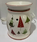 Yankee Candle Christmas Tree Wax Warmer 6 4.5. Fixed Price $21.24.