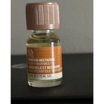 New The Body Shop Pumpkin Nectarine Home Fragrance Oil 0.3OZ. Fixed Price $39.00.