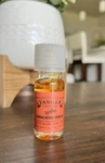 Bath & Body Works The Tahitian Candle Co Sandalwood Vanilla Home Fragrance Oil. Fixed Price $35.00.