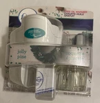 Febreze Noticeables Jolly Pine Scented Oil Warmer & Refill Discontinued New. Fixed Price $19.99.
