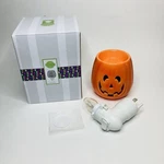 Scentsy Cut It Out Mini Wall Plug-in Warmer Halloween Pumpkin Jack-o-lantern New. Fixed Price $20.75.