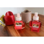 Yankee Candle Scent Plug Diffuser 4 Pack Set Red Macintosh Sparkling Cinnamon. Fixed Price $24.99.