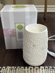 Sakura Cherry Blossom Scentsy Warmer New. Fixed Price $54.99.