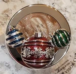 Bath & Body Works Car Scentportable Vent/visor Clip Christmas Baubles W/giftwrap. Fixed Price $12.49.