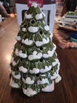 Better Homes And Gardens Ceramic Christmas Tree Wax Warmer Green White. Fixed Price $12.00.