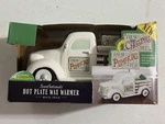 Scentsationals Hot Plate Wax Warmer White Vintage Truck Rustic Home D Cor Fall. Fixed Price $20.22.