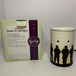 Scentsy Service & Sacrifice Wax Warmer Patriotic Military Soldier Marines Army. Fixed Price $17.27.