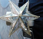Yankee Candle Christmas Star Scentplug Fragrance Diffuser In Gold & Silver. Fixed Price $10.00.