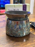 Retired Scentsy Green Marble Wax Warmer & 2 Melts All New In Box.. Fixed Price $45.98.