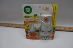 Air Wick Plug In Scented Starter Kit Essential Freshener. Fixed Price $6.14.
