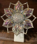 Bath & Body Works Diwali Rangoli Nightlight Wallflower Plug-in Pretty!. Fixed Price $9.95.