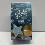 Glade Scented Oil Refill Plugins Frosted Cookies Winter Collection Rare. Fixed Price $12.99.