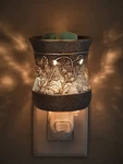 Scentsy Plug Wax Melt Warmer Pewter Silver Floral Vine Fragrance Night Light. Fixed Price $17.99.