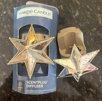 Yankee Candle Holiday "star" Scentplug Diffuser, Lights Up. Fixed Price $9.00.