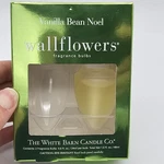 White Barn Bath & Body Works Vanilla Bean Noel Wallflower Refill 1 Bulb Only. Fixed Price $7.95.