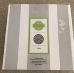 Scentsy Warmer Base Stand Pedestal Hides Cord Style Tracks Nib 39499. Fixed Price $15.00.