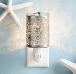 Scentsy Seashore Beach Shells Mini Wall Plug-in Wax Warmer New Ocean. Fixed Price $22.00.