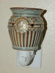 Scentsy Charlemagne Wax Warmer Wall Plug In Fleur-de-lis Night Light Retired. Fixed Price $20.49.