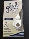 Glade Plugins Scented Oil Warmer Air Freshener Dispenser 2010 New. Fixed Price $11.00.
