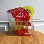 Glade Scented Oil Plugins Cherish The Present Apple Cinnamon Winter Collection. Fixed Price $8.96.