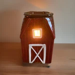 Red Shed Ceramic Barn Electric Wax Warmer. Fixed Price $11.00.