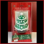 New Yankee Candle Scent Plug In Christmas Tree Balsam & Cedar Fragrance Glows. Fixed Price $15.29.