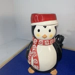 Wax Warmer - Penguin Mindful Design Christmas. Fixed Price $13.50.