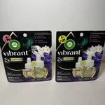 Air Wick Vibrant Essential Oil Refills (lavender & Waterlily) (lot Of 2). Fixed Price $6.49.