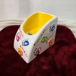 Vtg Ceramic Cell Phone Holder With Charging Slot Blah HG37. Fixed Price $15.00.