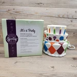 Rare Retired It Party Premium Scentsy Warmer Cake W/bulb Original Box. Fixed Price $22.00.