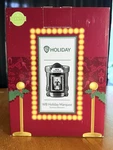 Scentsy Wb Holiday Marquee Warmer Elf Christmas Vacation Story New. Fixed Price $68.00.