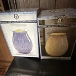 Vp Home Radiant Art Glass Oil/wax Warmer Diffuser Cerulean Cream CCW-016. Fixed Price $9.99.