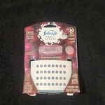 New Febreze Small Spaces Air Freshener Diffuser Twist Cranberry. Fixed Price $6.00.