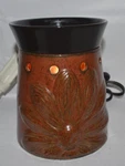 Scentsy Large Wax Warmer Model Dsw Boho 8820 Chic Sunflower. Fixed Price $19.99.