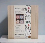 Luxury Aromatherapy Soy Candle 4 Pack Gift Set With Wooden Box Bloomfield. Fixed Price $17.99.