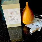 Earth Luxe Ultrasonic Diffuser For Natural Aromatherapy Of Essential Oils .. Fixed Price $25.00.
