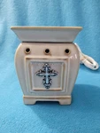 Scentsy Devoted Full Size Wax Warmer Silver Cross Gold And Retired Tested. Fixed Price $22.95.