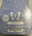 Scentsy Sleigh All Day Wax Bars 3.2 Fl Oz **retired Scent**. Fixed Price $10.99.