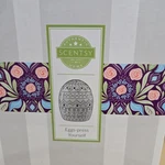 Scentsy Eggs-press Yourself Easter Full Size Wax Warmer. Fixed Price $30.00.