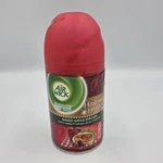 1 Air Wick Freshmatic Ultra Spray Refill Baked Apple Strudel Homemade Holiday. Fixed Price $10.83.