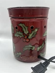 Scentsy Full Size Warmer Holiday Edition Merry Berry Holly Christmas Retired. Fixed Price $23.00.