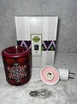 Scentsy Christmas Snowflake Frosted Flannel Mini-warmer Plug Plaid Red Black. Fixed Price $13.99.