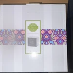 Scentsy Letterboard Home Fragrance Floral & Nature Pattern White Mpn 1106. Fixed Price $14.00.