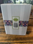Brand New Box Retired Full Size Scentsy Warmer Twinkle. Fixed Price $25.00.