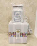 Scentsy Farmhouse Family Wax Warmer White New In Open Box. Fixed Price $19.20.