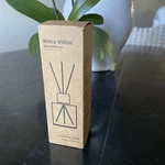 One Reed Lavender & Vanilla Natural Scent Oil Diffusers With Sticks. Fixed Price $14.15.
