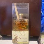 Yankee Candle Fragranced Premium Reed Diffuser Christmas Cookie 3 Oz 88.7ML New. Fixed Price $35.00.
