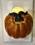 Bath & Body Works Pumpkin Nightlight Wallflower Plug Autumn Fall Euc. Fixed Price $12.71.